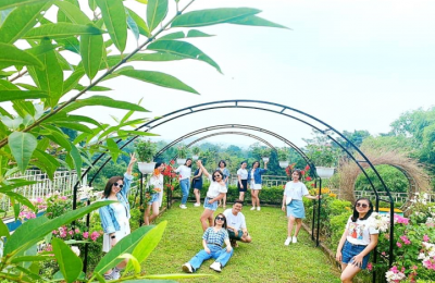 Xe đạp ngắm cảnh